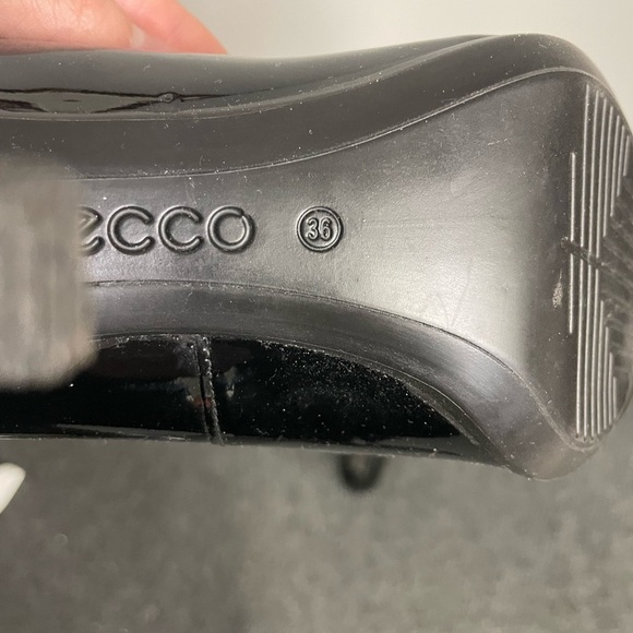 Ecco Patent Leather Pumps Heels Size 6.5/7 - Picture 5 of 5